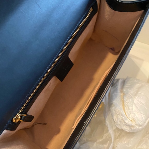 ❌SOLD❌ Padlock GUCCI Signature shoulder bag - Picture 3 of 9